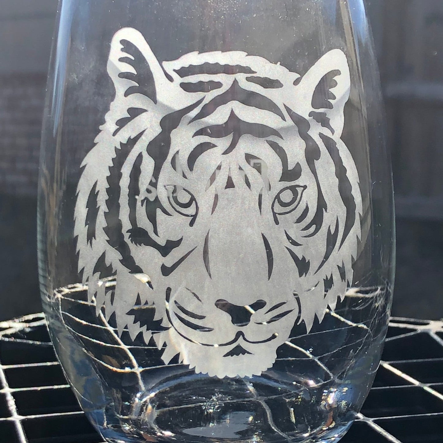 Tiger wine glass, Tiger Etched whiskey glass, Tiger Etched beer glass, Tiger personalized Tiger glass, Custom etched Tiger glass